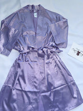 Cargar imagen en el visor de la galería, Lavender Robe